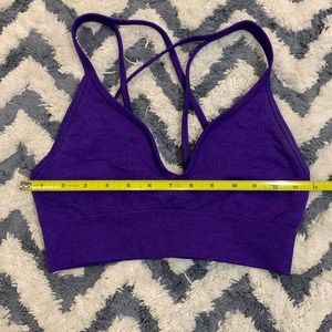 Lululemon plunge bra